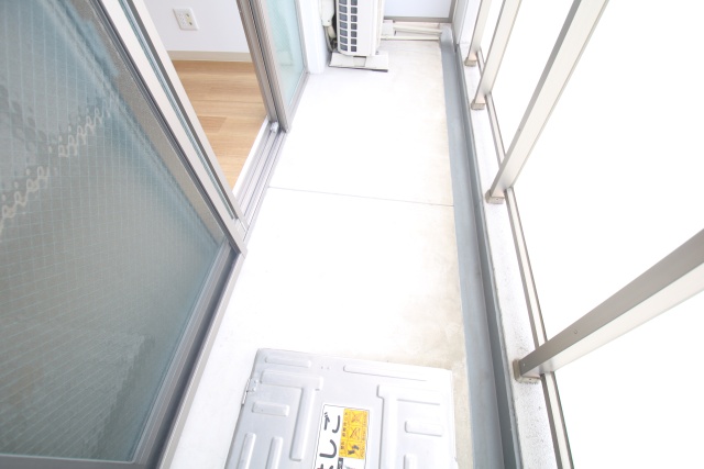 バルコニー　※他のお部屋の参考写真です