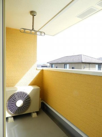 バルコニー　バルコニーがあります