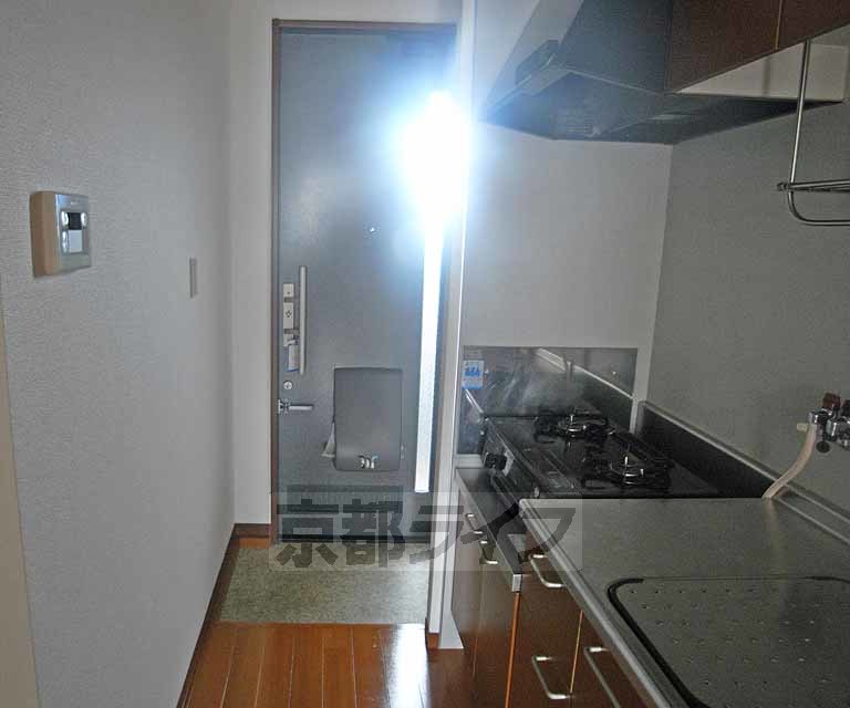 玄関　玄関です。