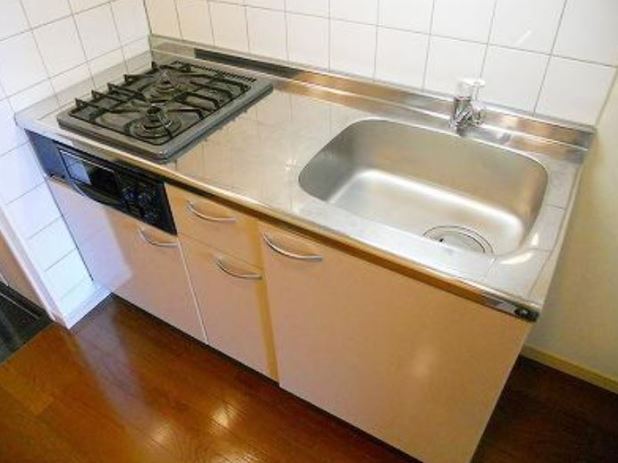 キッチン　※別部屋参考写真