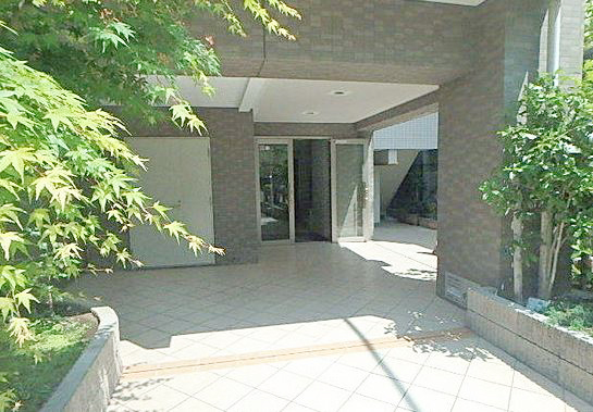 エントランス　★洗練されたデザインのエントランス★