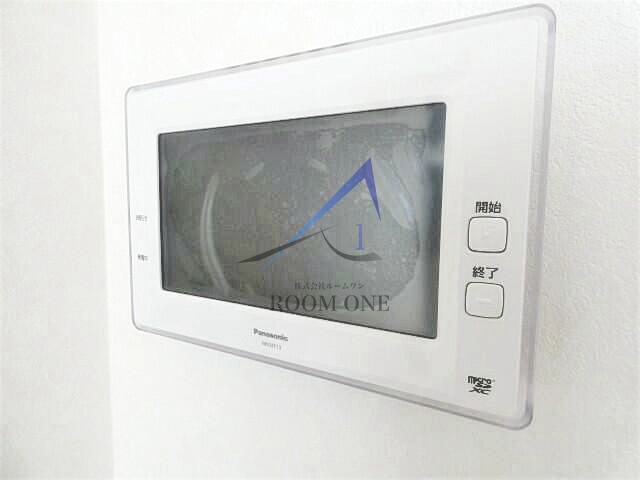 セキュリティ　モニター付きインターホンです。