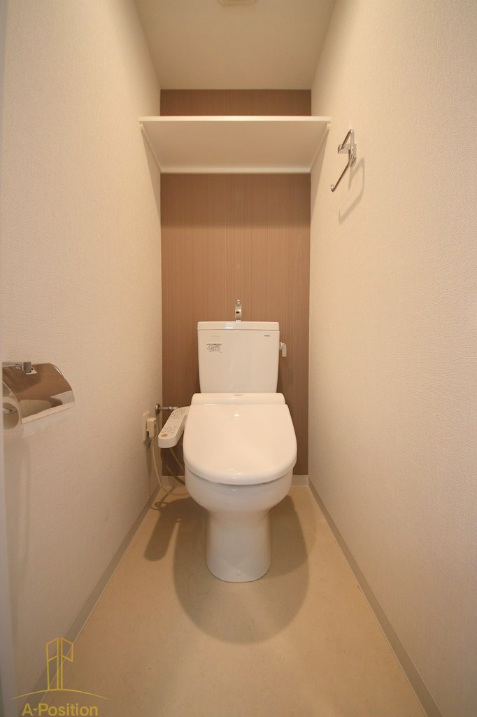 トイレ　エスリード谷町六丁目