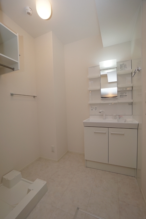 その他　洗面室（洗髪洗面化粧台、洗濯機置き場）