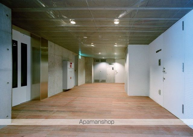 ロビー　ロビー