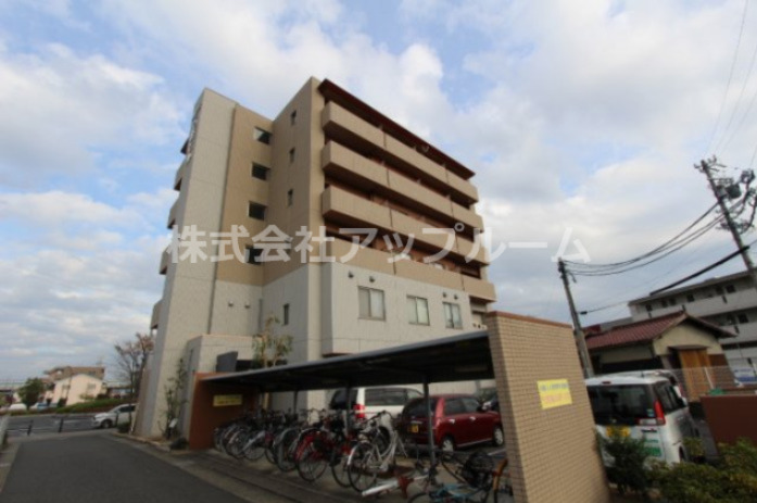 建物外観　外観は落ち着いています