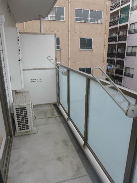 バルコニー　※別部屋の参考写真です。