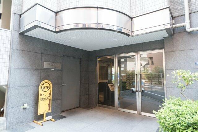 エントランス　?