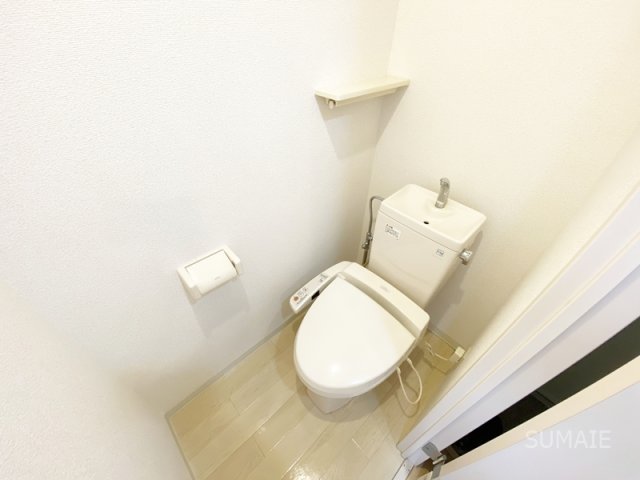 トイレ　洗浄便座付きのトイレです！