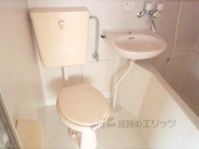 バス・シャワールーム　トイレ