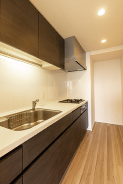 キッチン　※写真は同タイプ住戸です。