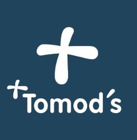 ドラックストア　トモズトルナーレ浜町店（ドラッグストア）まで176m