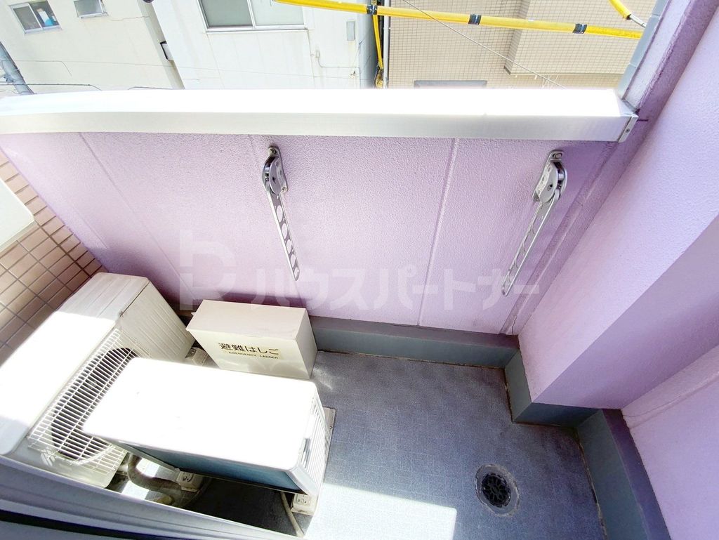 バルコニー　バルコニー