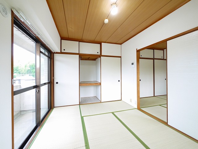 その他部屋・スペース　落ち着いて過ごせるお部屋なので、寝室にいかがでしょうか