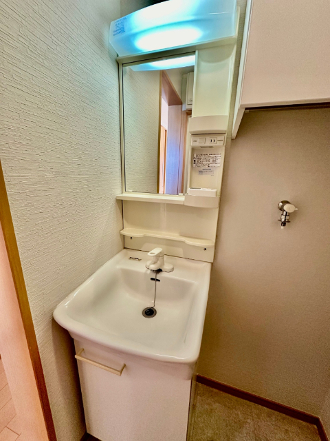 洗面設備　独立洗面台