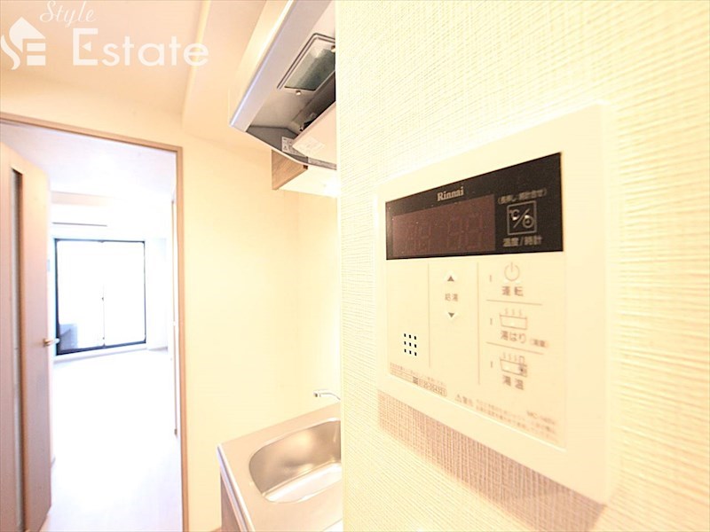 その他設備　給湯器