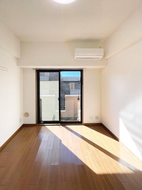 居室・リビング　洋室です