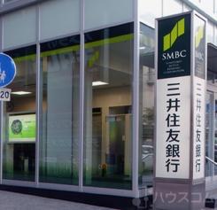 銀行　三井住友銀行・粉浜支店（銀行）まで142m