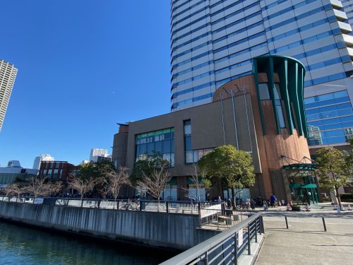 ショッピングセンター　晴海トリトン（ショッピングセンター）まで534m