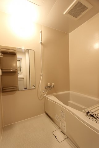 バス・シャワールーム　参考写真です。現況優先。