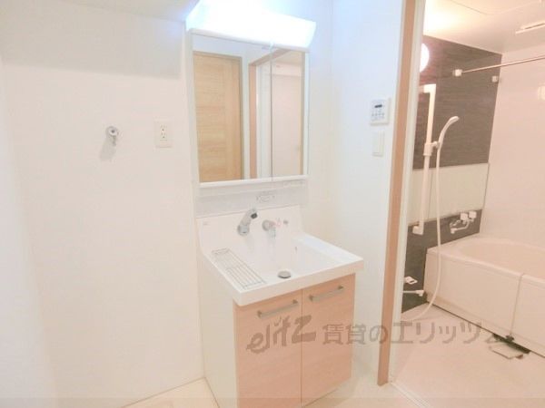 洗面設備　洗面所