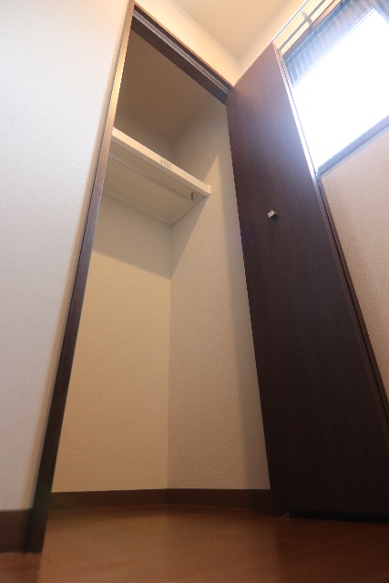 収納　※別室の参考写真の為、現況優先です。