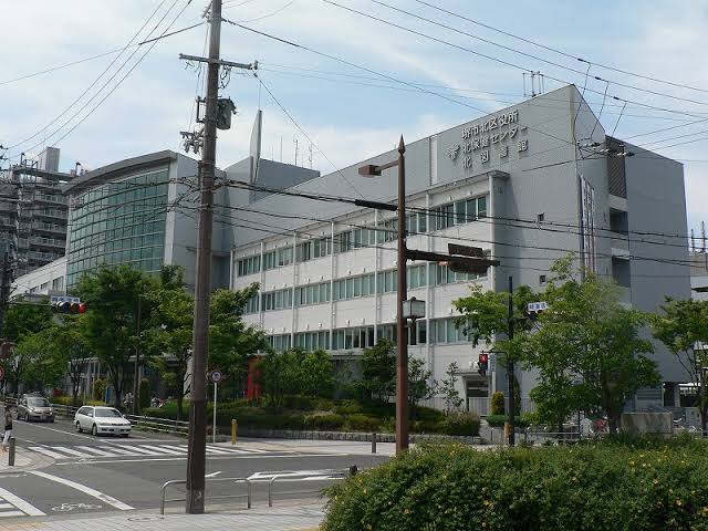 役所　堺市北区役所（役所）まで1561m