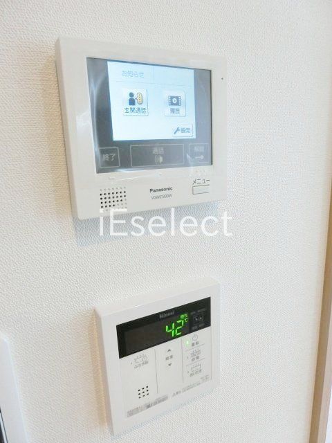 その他設備　モニター付きオートロックで安心です