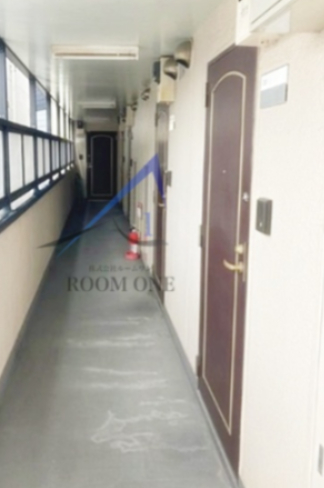 玄関　玄関です。