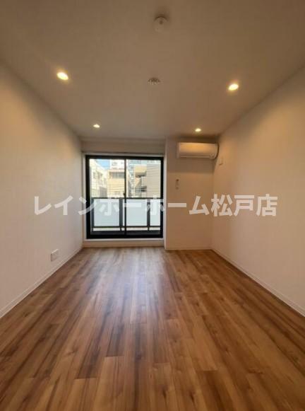 居室・リビング　ゆったりとした居間です