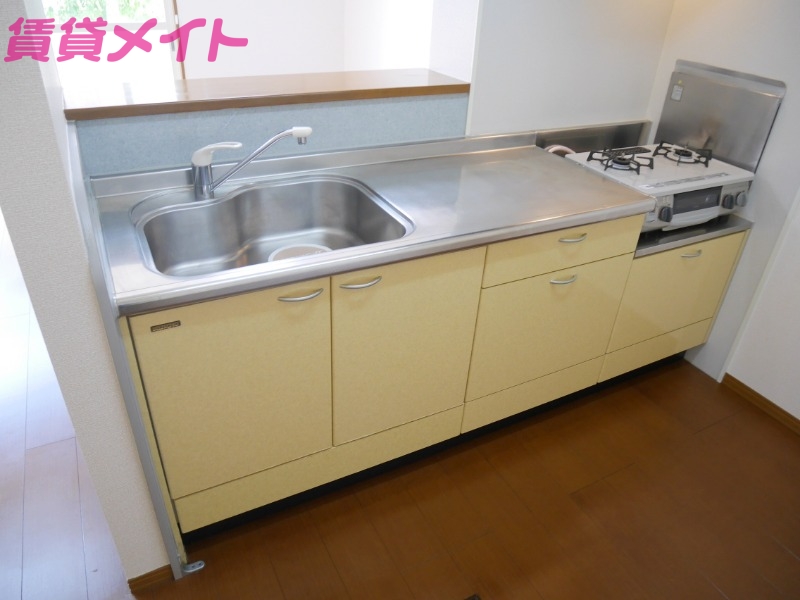 キッチン　同型参考写真