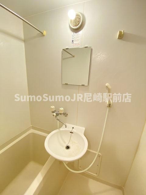 洗面設備　忙しい朝には欠かせない洗面所です