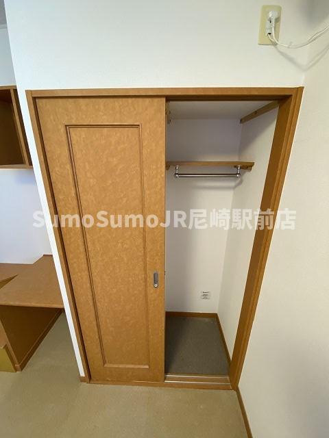 収納　たっぷりとした収納スペースです