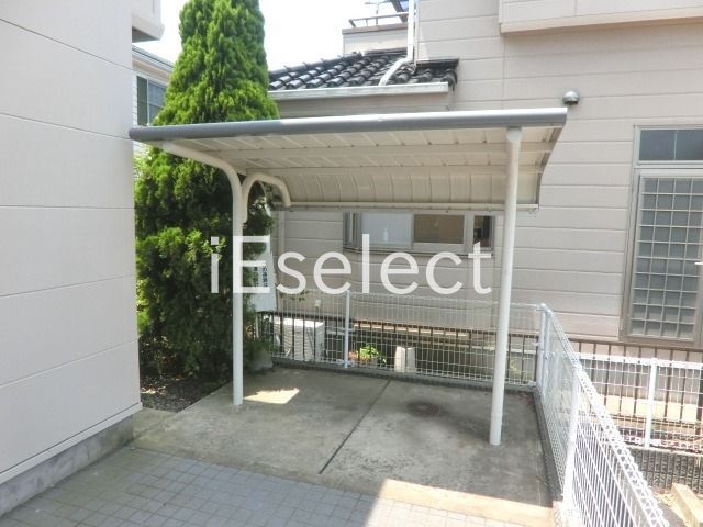 その他共有部分　屋根付き駐輪場