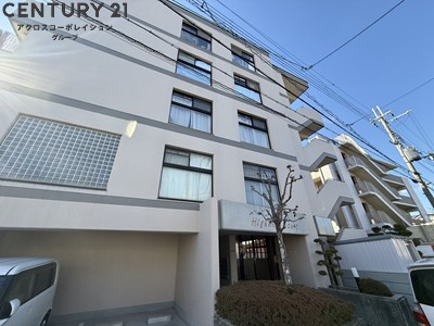 建物外観　敷地内駐輪場あり！