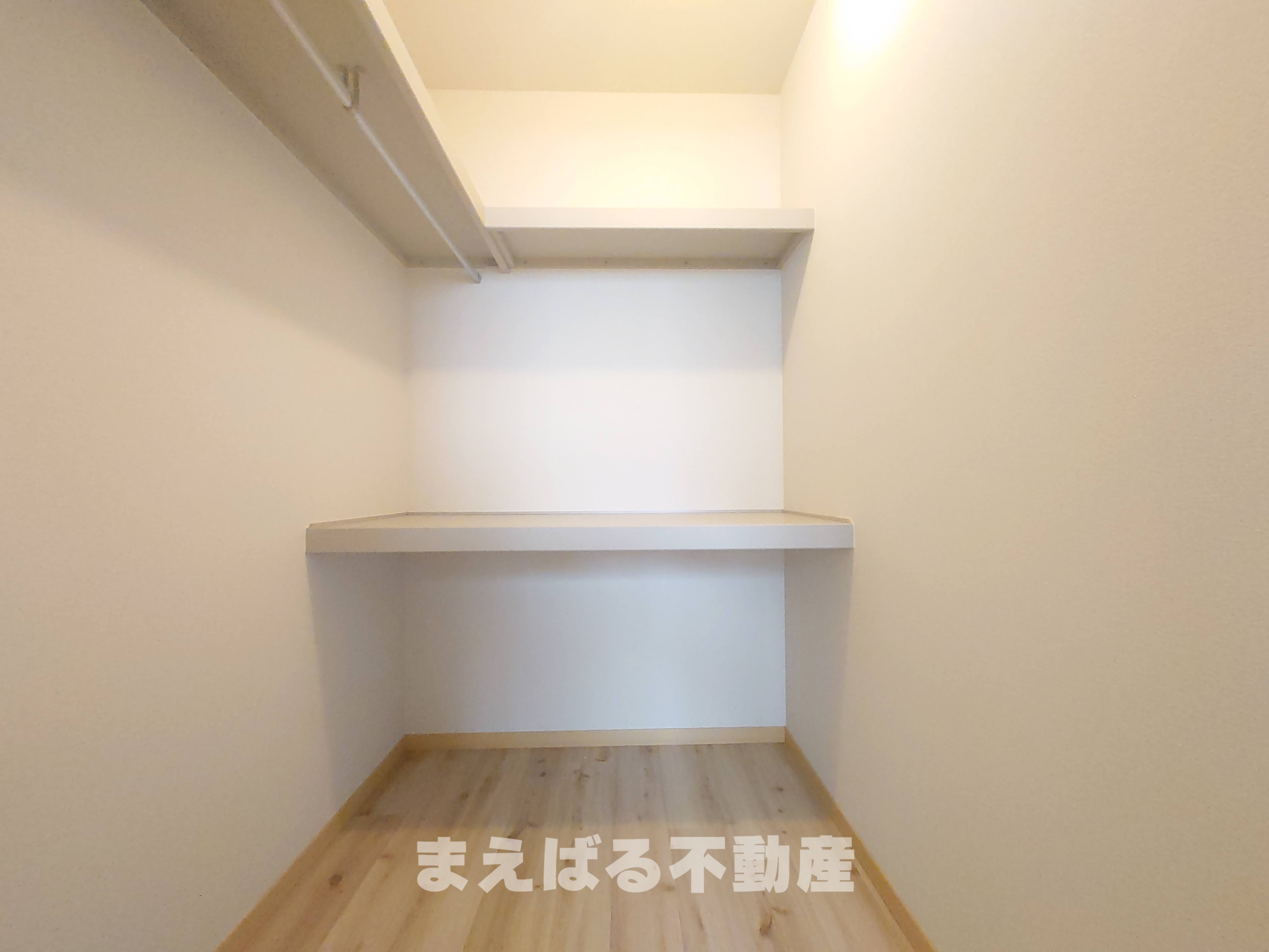 収納　ウォークインクローゼット