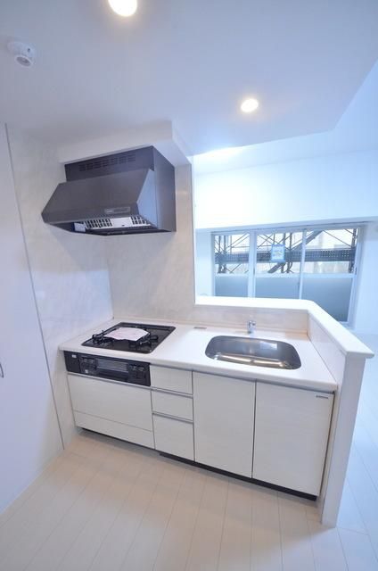 キッチン　★お部屋探しは株式会社タウンハウジング東京まで★