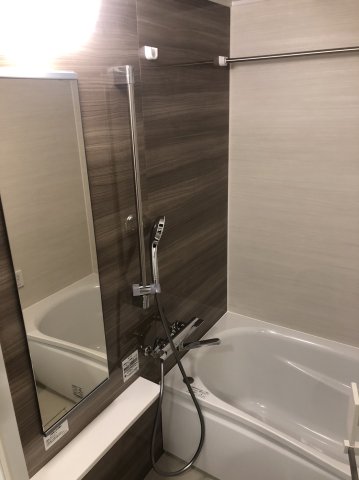 バス・シャワールーム　お風呂です