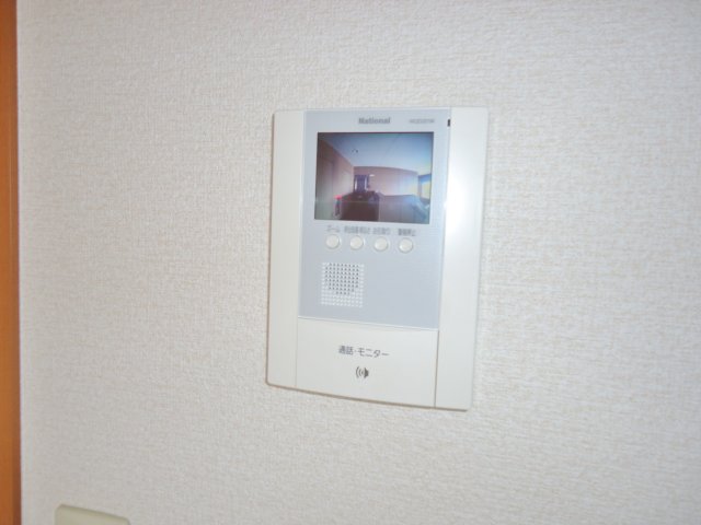 セキュリティ　TV付きインターホン※反転イメージです