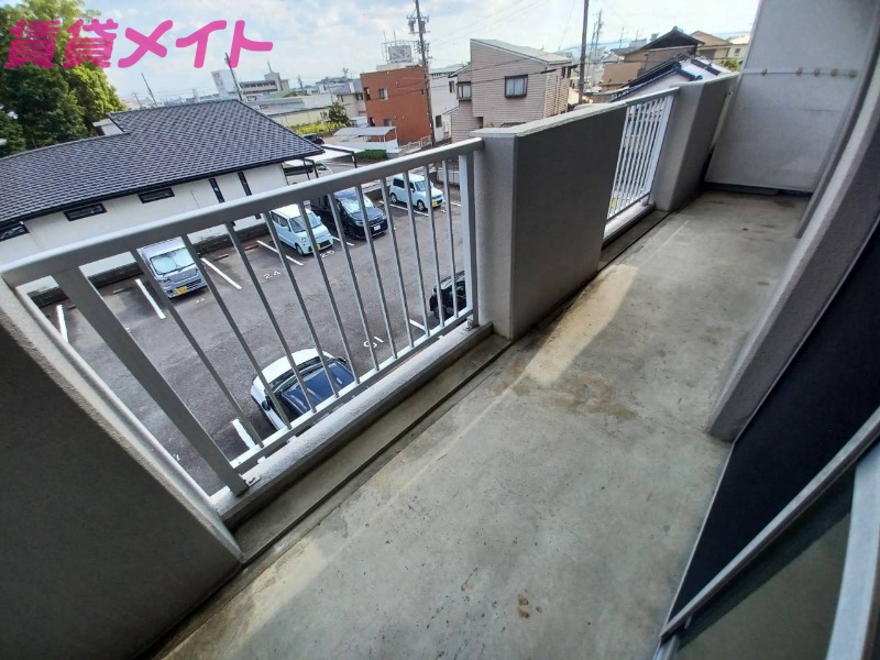 沈まない太陽の内装写真