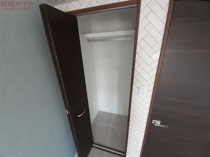収納　同型参考写真