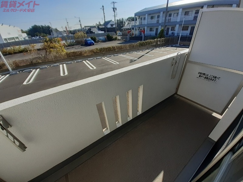 バルコニー　同型参考写真