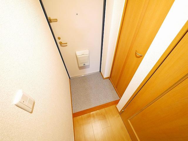 玄関　明るい玄関です