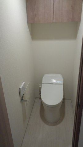 トイレ　落ち着いたトイレです