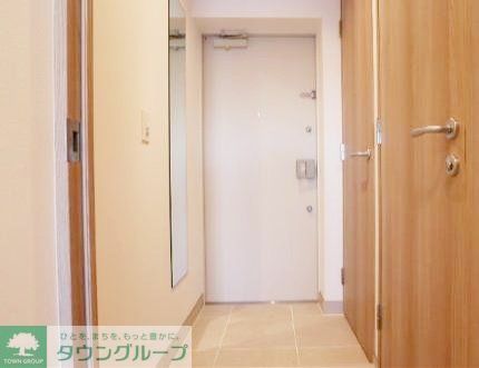 玄関　お部屋探しは株式会社　タウンハウジング　までお気軽にお問合…