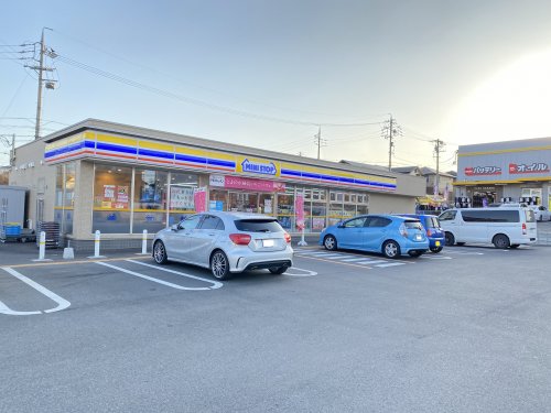 コンビニ　ミニストップ 吉根深沢店（コンビニ）まで1369m