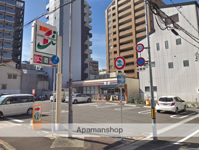コンビニ　セブンイレブン（コンビニ）まで435m