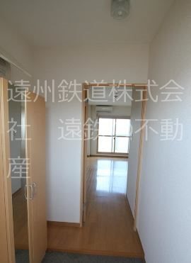 玄関　※他部屋参照