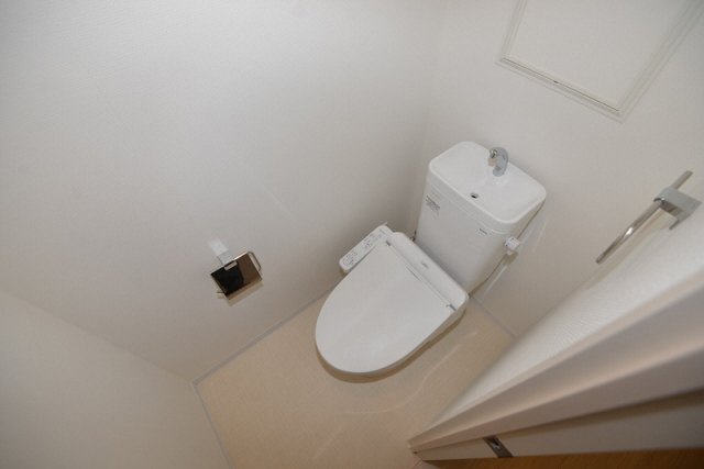 トイレ　コンパクトで使いやすいトイレです