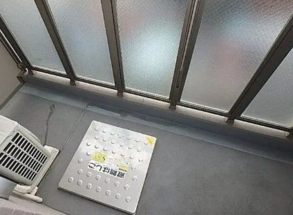 バルコニー　バルコニー